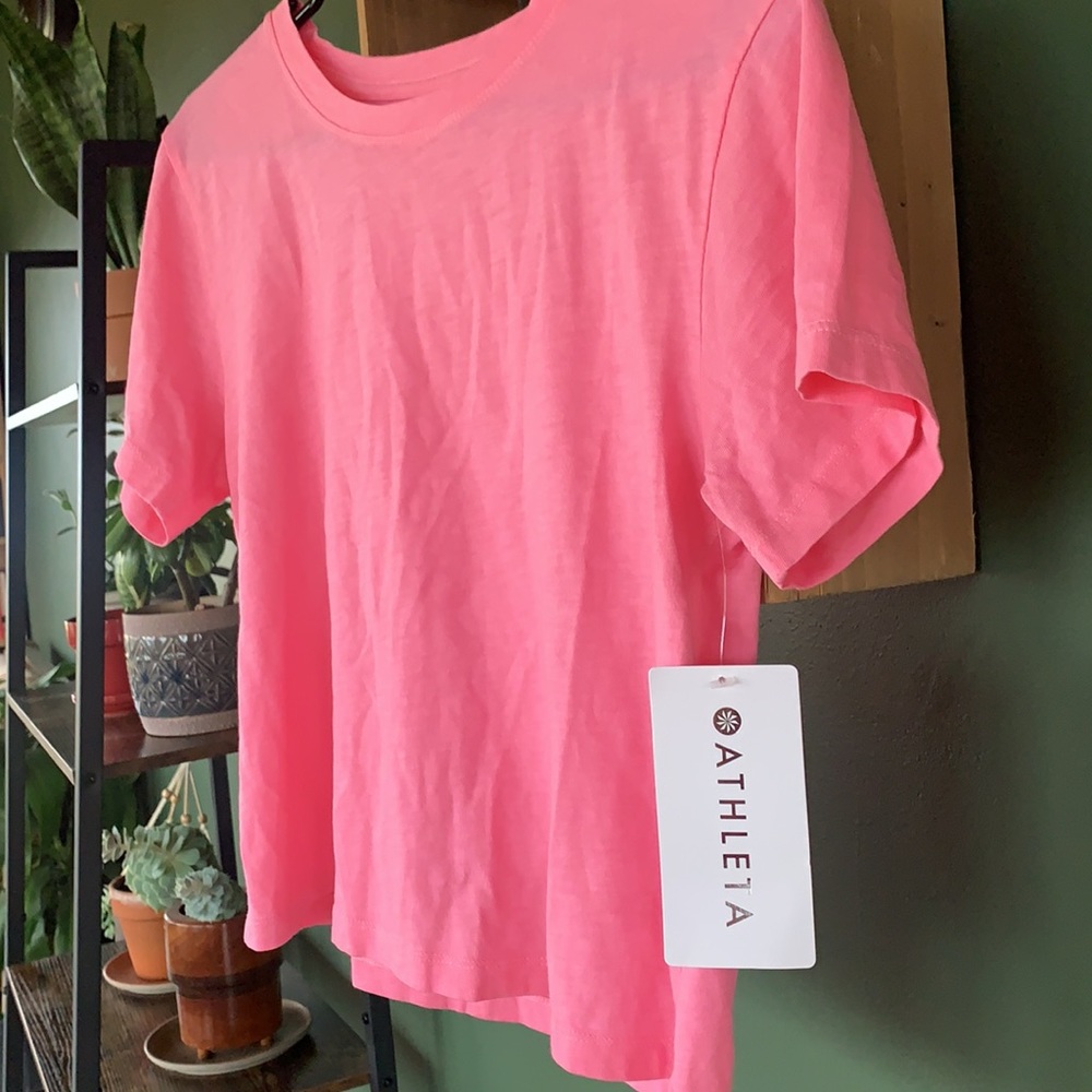 Athleta Organic Daily Crop Tee-Pink-Small. Organic Fabric. Breathable. NWT